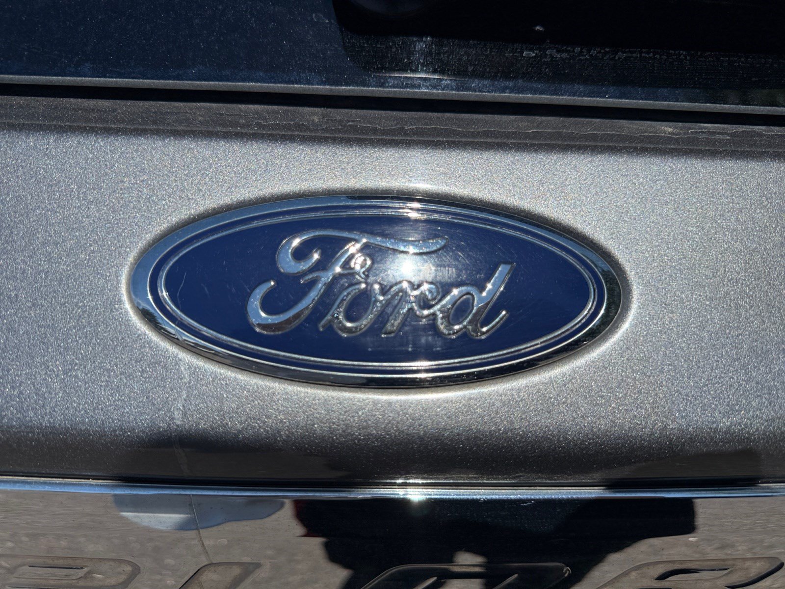 Used 2023 Ford Explorer Limited AWD/4WD image 22