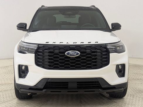 New 2026 Ford Explorer ST-Line w/ ST-Line Street Pack image 6