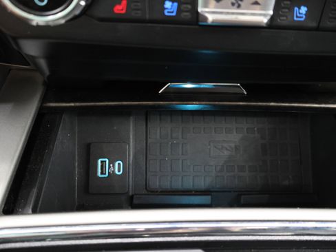 Used 2022 Ford F450 Lariat w/ Lariat Ultimate Package AWD/4WD image 53