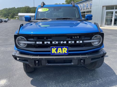 Used 2023 Ford Bronco Outer Banks AWD/4WD image 4