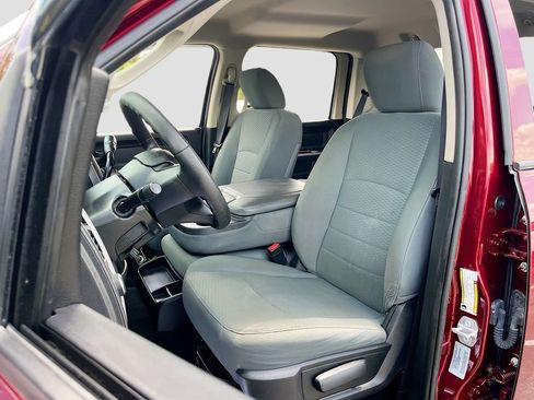 Certified 2016 RAM 2500 Tradesman w/ Chrome Appearance Group AWD/4WD image 19