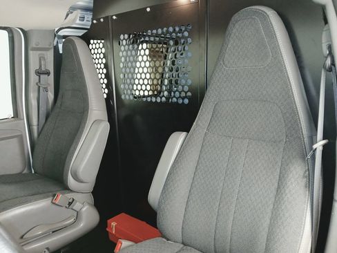 Used 2025 Chevrolet Express 2500 w/ Driver Convenience Package RWD image 12