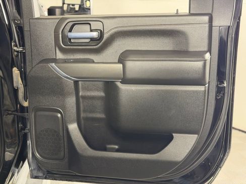 Used 2020 GMC Sierra 2500 AT4 w/ Technology Package image 40