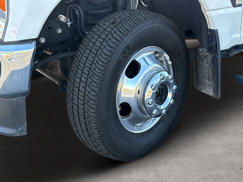 Used 2023 Ford F350 Lariat w/ Lariat Ultimate Package AWD/4WD image 24