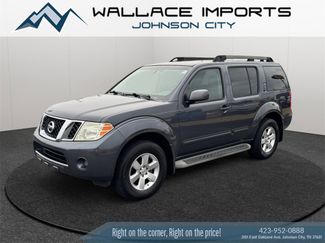 Used 2011 Nissan Pathfinder SV w/ Protection Pkg video 2