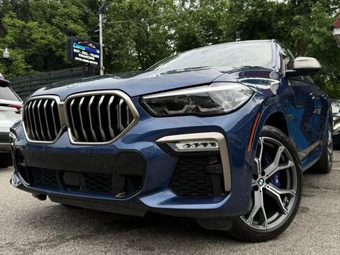 Used 2021 BMW X6 M50i w/ Dynamic Handling Package AWD/4WD image 3