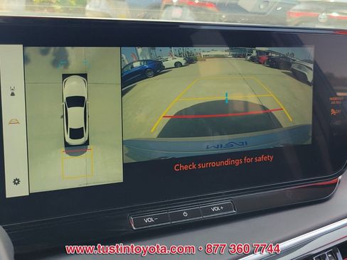 Certified 2024 Toyota Mirai XLE w/ Advanced Technology Package image 21