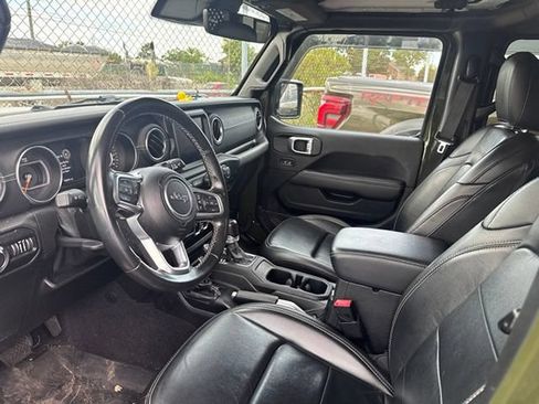 Used 2021 Jeep Wrangler Unlimited Sahara AWD/4WD image 20