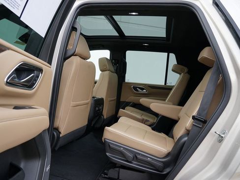 Used 2023 Chevrolet Tahoe Premier image 18