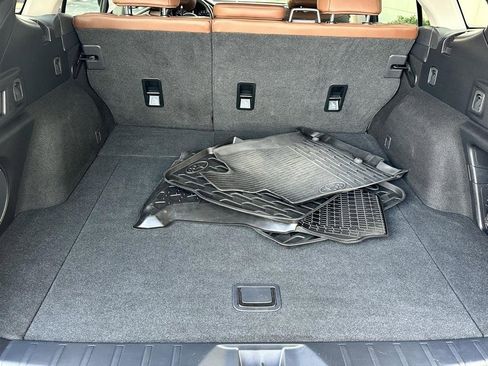 Used 2023 Subaru Outback Touring XT image 9