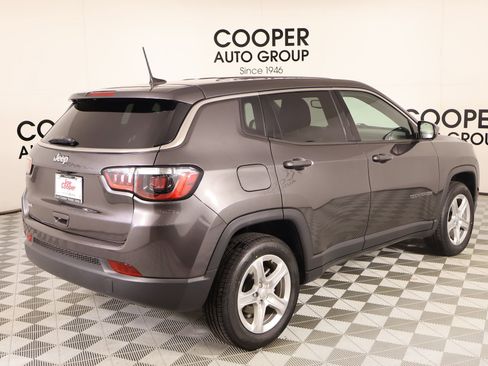 Used 2023 Jeep Compass Sport image 18