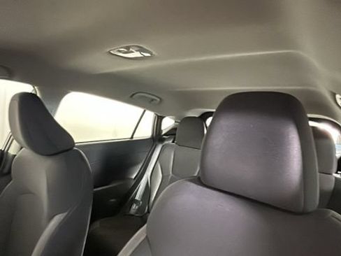 Used 2022 Nissan Rogue S FWD image 45