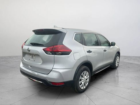 Used 2020 Nissan Rogue S FWD image 13