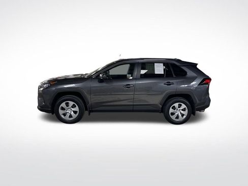 Used 2021 Toyota RAV4 LE image 2