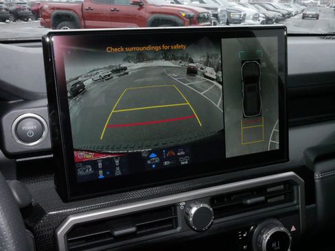 Certified 2025 Toyota 4Runner Limited image 30