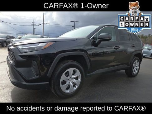 Used 2025 Toyota RAV4 LE image 3