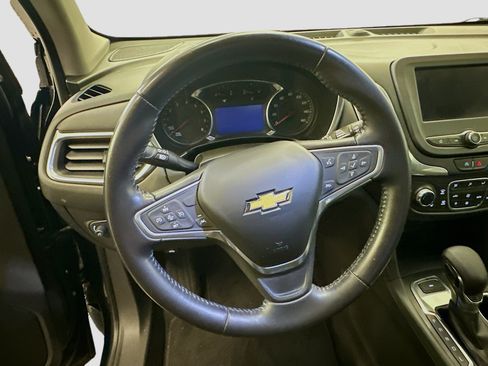 Used 2022 Chevrolet Equinox LT AWD/4WD image 18
