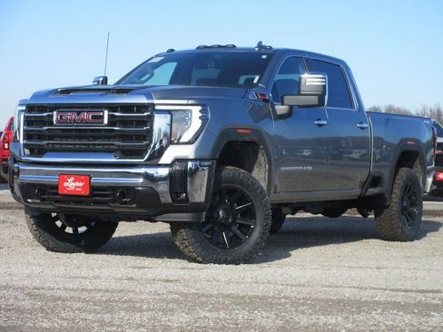New 2026 GMC Sierra 2500 SLT w/ SLT Convenience Package image 9