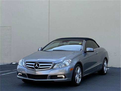 Used 2011 Mercedes-Benz E 350 Cabriolet image 27