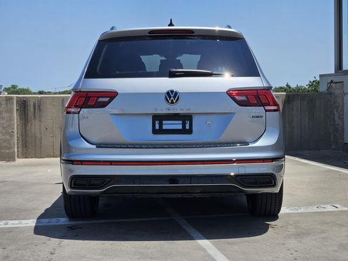 Used 2024 Volkswagen Tiguan SE R-Line AWD/4WD image 7