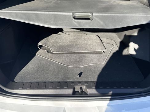 Used 2021 GMC Terrain SLT w/ Infotainment Package II image 32