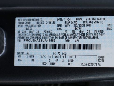 Used 2025 Ford Escape ST-Line Select AWD/4WD image 34
