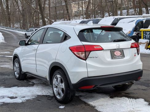 Used 2016 Honda HR-V LX image 6