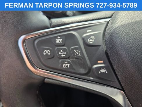 Used 2023 Chevrolet Equinox Premier FWD image 32