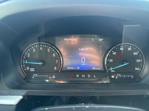 Used 2021 Ford Explorer XLT w/ Equipment Group 202A AWD/4WD image 11