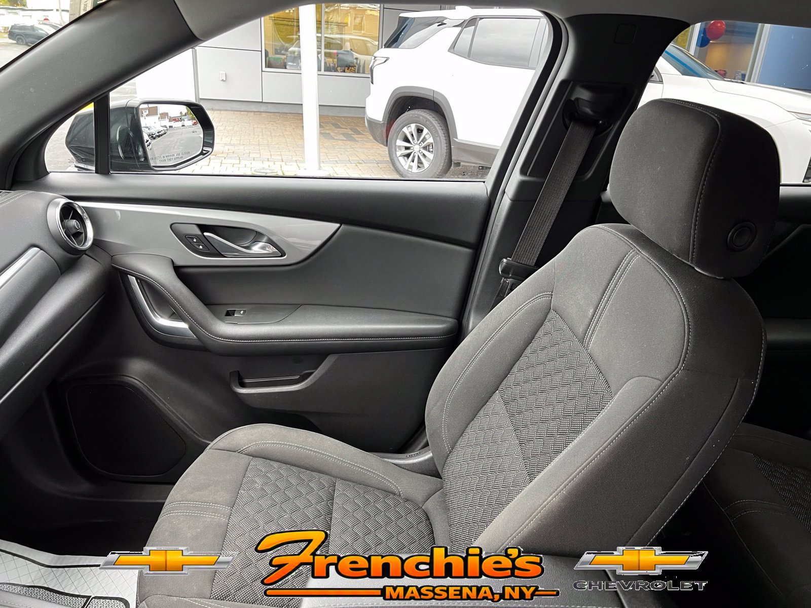 Used 2019 Chevrolet Blazer LT AWD/4WD image 19