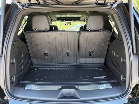 New 2026 GMC Yukon Denali w/ Sun & Power Step Package RWD image 18