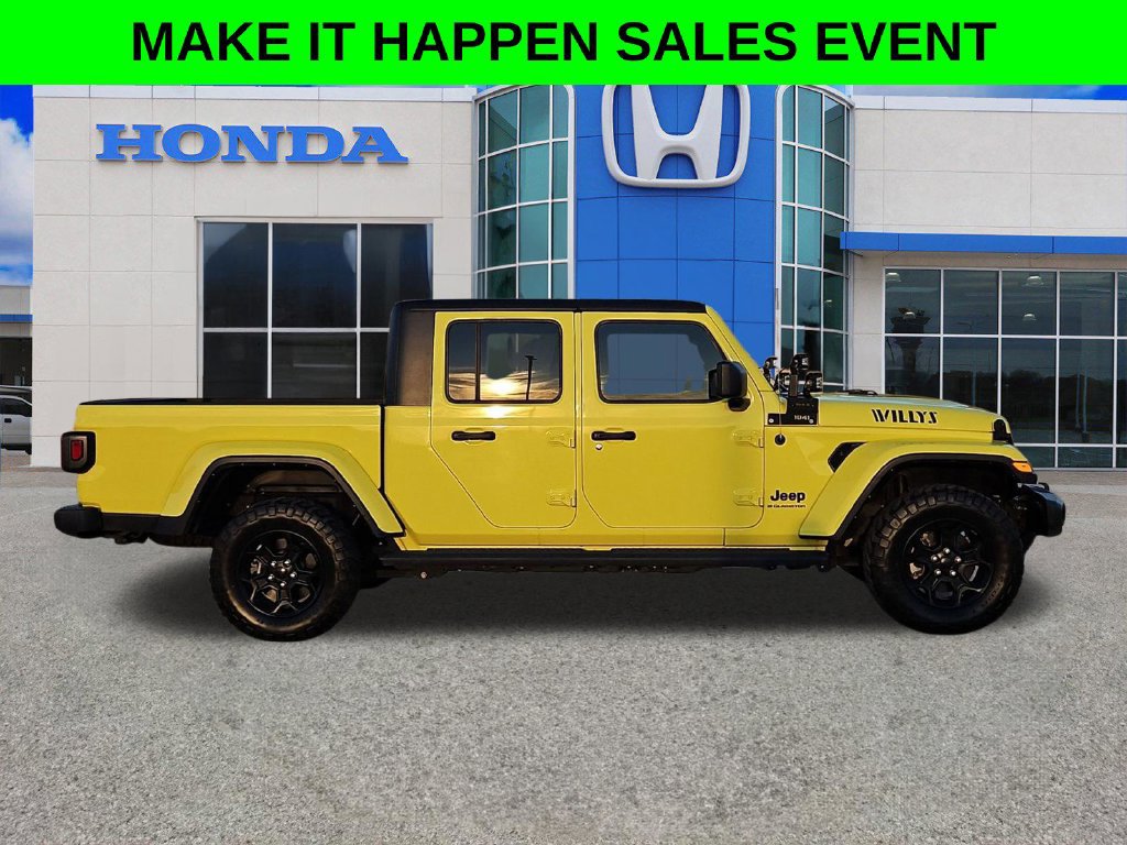 Used 2023 Jeep Gladiator Sport AWD/4WD image 14