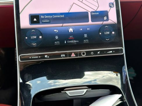 Used 2022 Mercedes-Benz S 580 4MATIC Sedan image 39