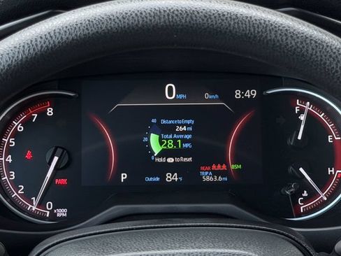 Used 2023 Toyota RAV4 LE AWD/4WD image 15