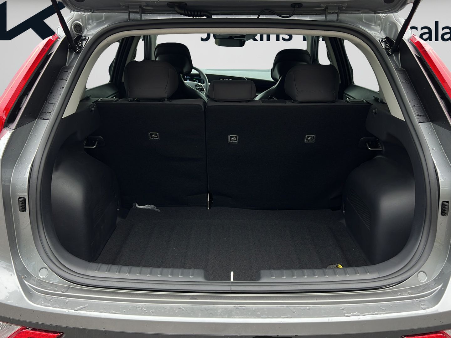 New 2026 Kia Niro LX FWD image 9