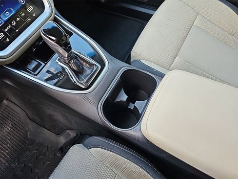 Used 2020 Subaru Outback Premium image 25