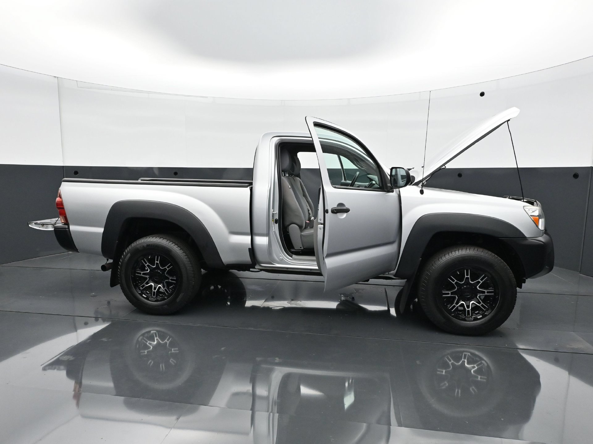Used 2012 Toyota Tacoma 4x4 Regular Cab image 28