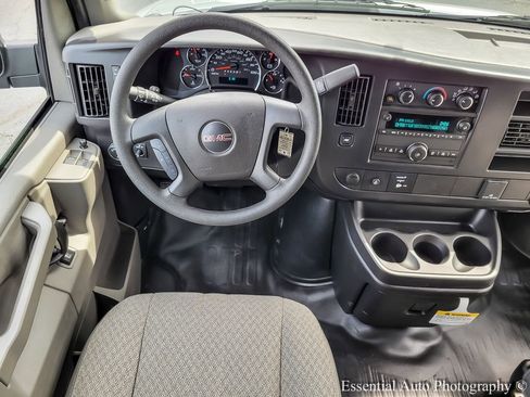 New 2026 GMC Savana 2500 w/ Driver Convenience Package RWD image 10