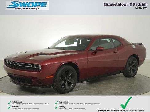 Used 2023 Dodge Challenger SXT w/ Cold Weather Group RWD image 7