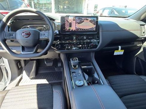 New 2026 Nissan Pathfinder Rock Creek w/ Rock Creek Premium Package AWD/4WD image 18