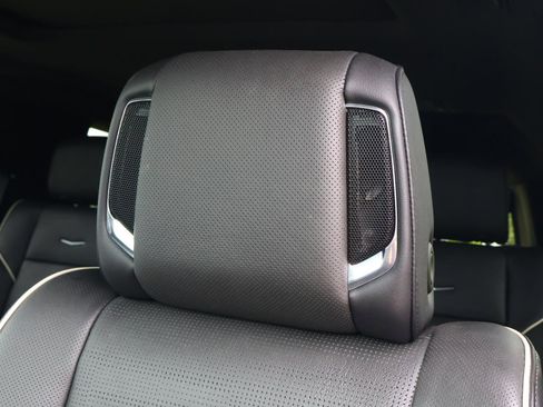 Used 2024 Cadillac Escalade Sport RWD image 21