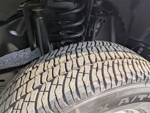 Used 2021 Ford F250 XL w/ STX Appearance Package AWD/4WD image 10