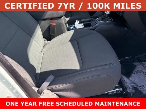 Used 2023 Jeep Wrangler Unlimited Sahara AWD/4WD image 10