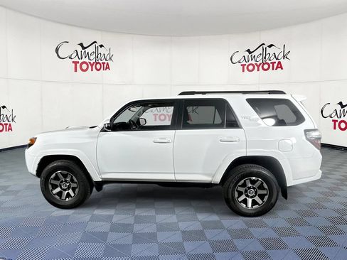 Used 2024 Toyota 4Runner TRD Off-Road Premium w/ Moonroof Package AWD/4WD image 5