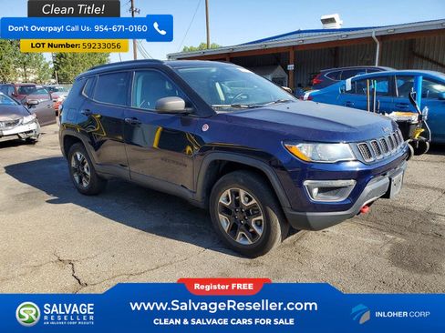 Used 2018 Jeep Compass Trailhawk w/ Leather Interior Group AWD/4WD image 5
