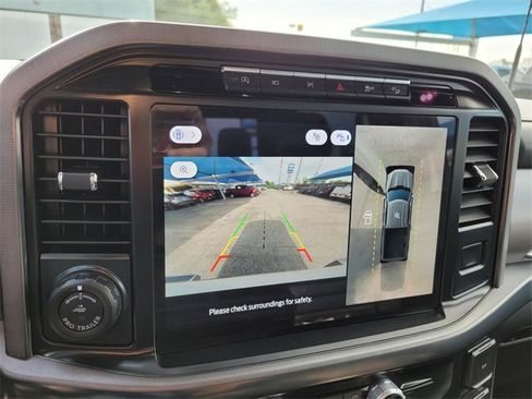 Used 2024 Ford F150 Platinum w/ FX4 Off-Road Package image 27