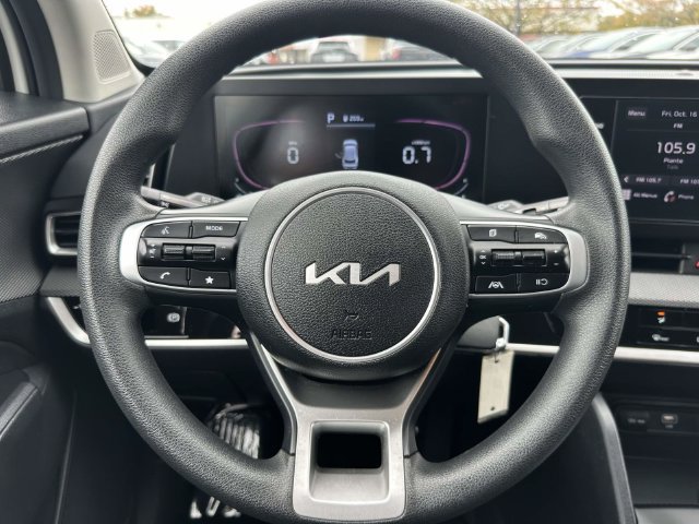 Used 2024 Kia Sportage LX AWD/4WD image 21