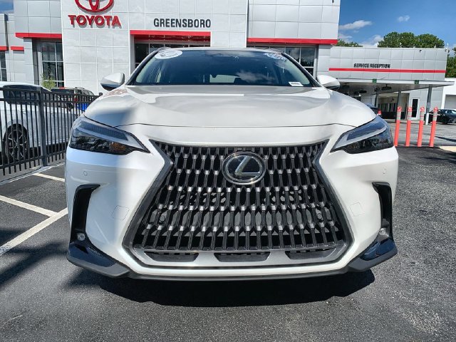 Used 2024 Lexus NX 350h AWD w/ Luxury Package image 3