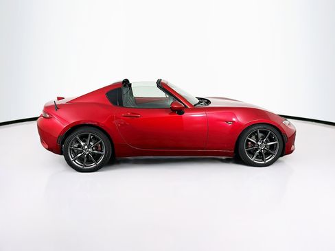 Used 2017 MAZDA MX-5 Miata RF Grand Touring RWD image 10