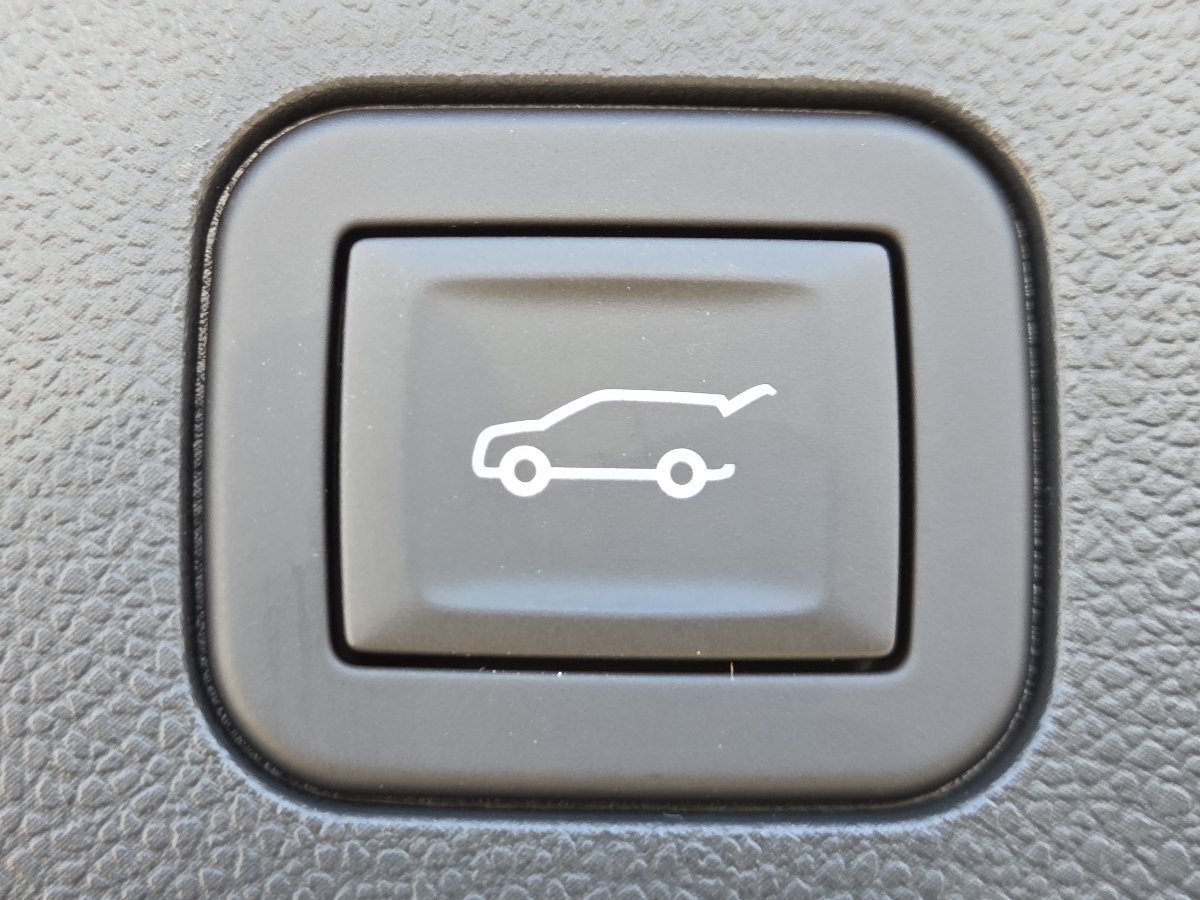New 2027 Chevrolet Equinox LT w/ Convenience Package II AWD/4WD image 25